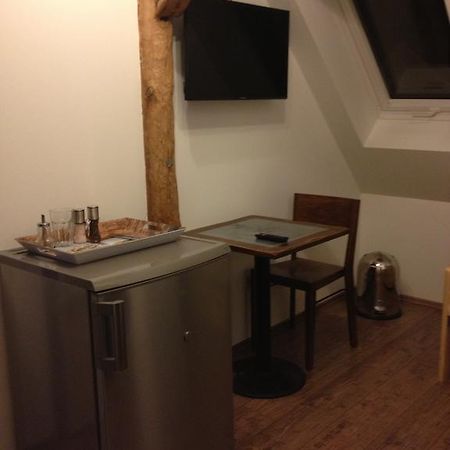 Old Town Guesthouse Erlangen Kamer foto